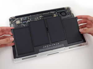 MacBook szerviz Buda: MacBook akkumulátor csere