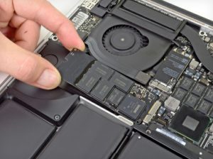 MacBook szerviz Buda: MacBook HDD - SSD bővítés