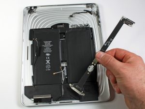 iPad 1 akkumulátor csere, a dock csatlakozó kivétele
